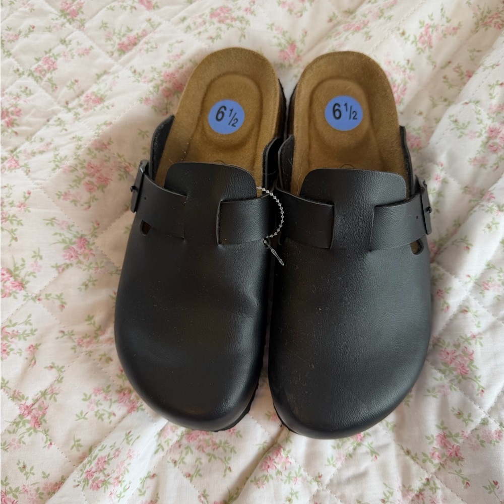 Classic Black Leather Slip-On Clogs- Size 6.5